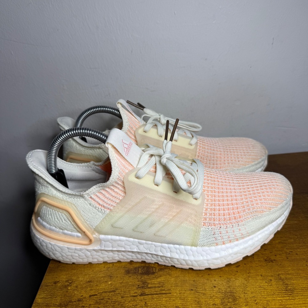 Adidas Ultraboost 19 Running Shoes Women Size 8.5 Peach White F34073
